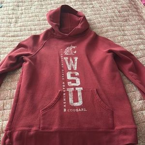 Washing state cougars sweatshirt